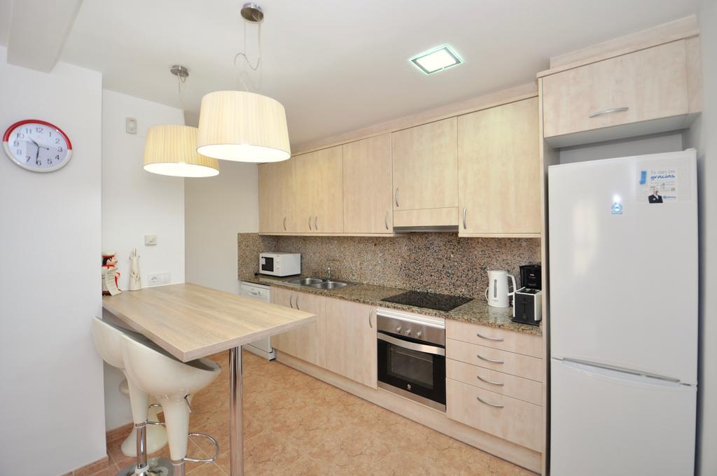 Apartament Duplex Llaverias 滨海略雷特 外观 照片